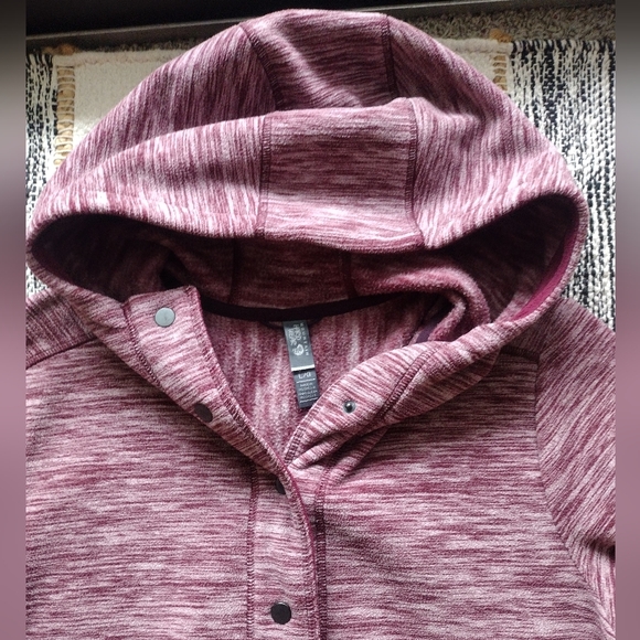 Mountain Hardwear Hoodie Sweater - Picture 2 of 5